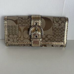 Coach Signature Patchwork Wallet Khaki Gold